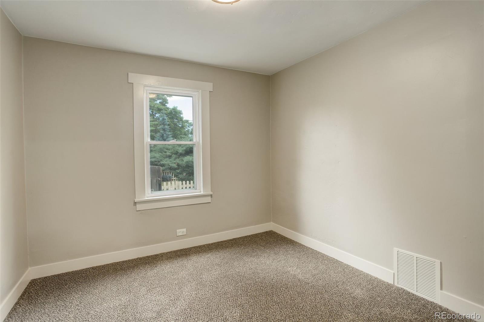 MLS Image #13 for 1925  syracuse street,denver, Colorado