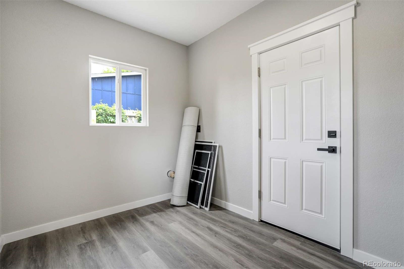 MLS Image #39 for 1613  main street,colorado springs, Colorado