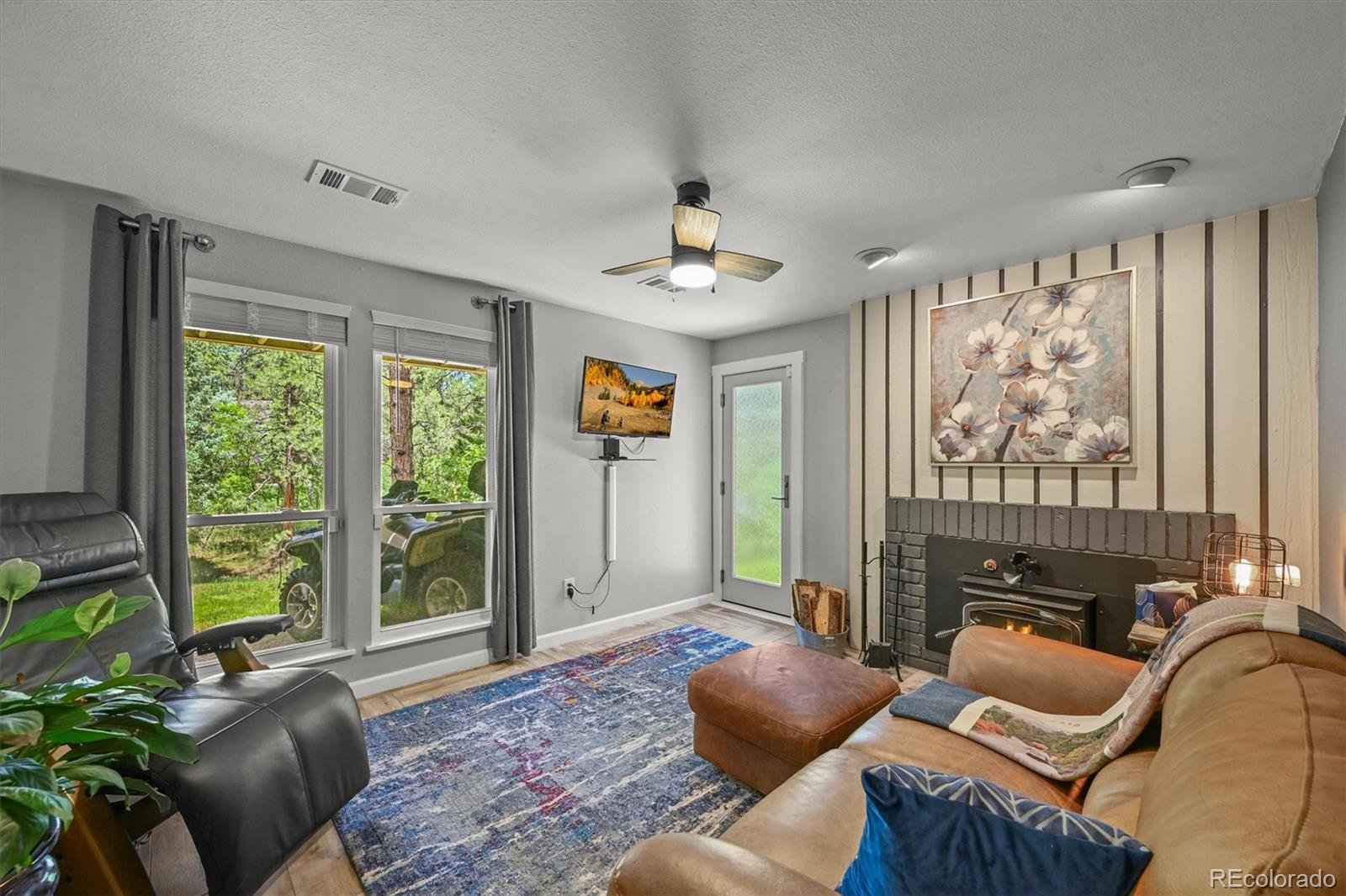 MLS Image #22 for 6100  apache drive,larkspur, Colorado