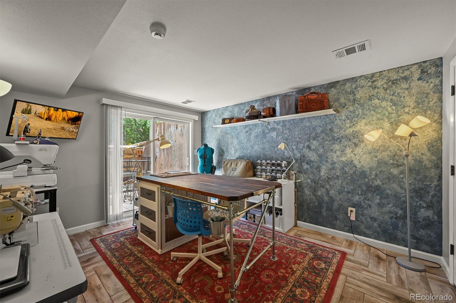 MLS Image #25 for 6100  apache drive,larkspur, Colorado