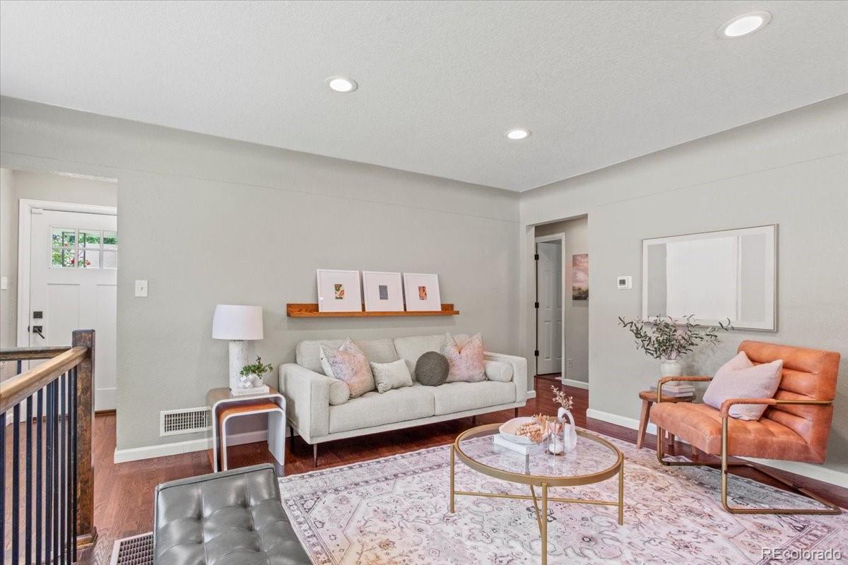 MLS Image #4 for 3177 s grant street,englewood, Colorado