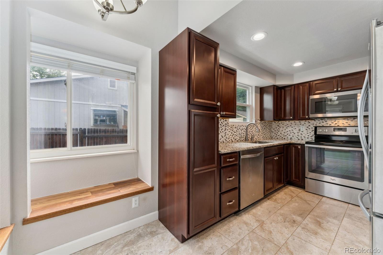 MLS Image #8 for 13849 w 66th drive,arvada, Colorado