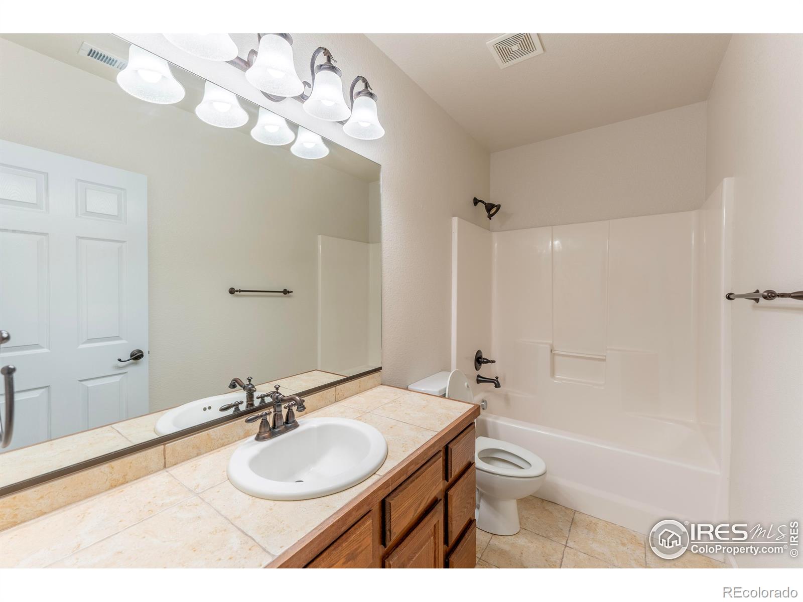 MLS Image #27 for 5217  dry creek road,evans, Colorado