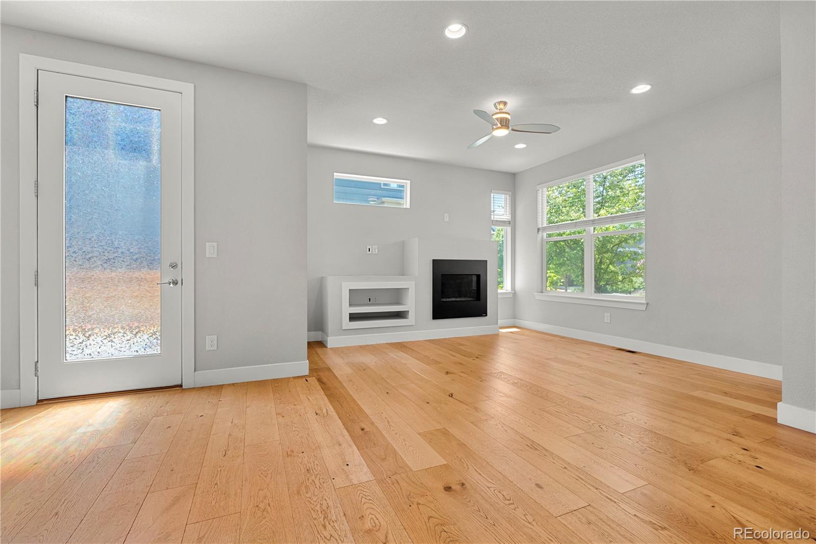 MLS Image #4 for 5988 n boston street,denver, Colorado