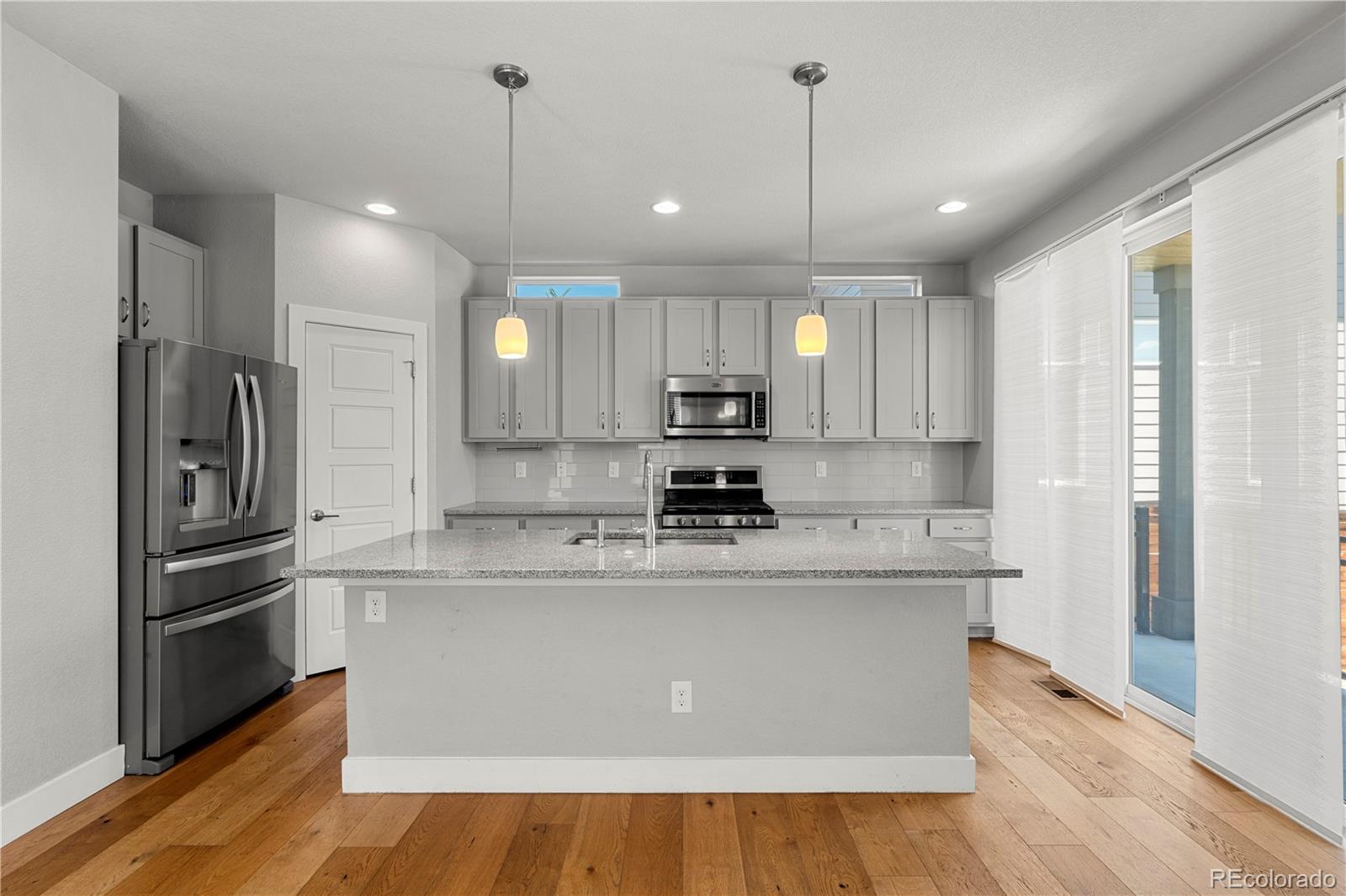 MLS Image #7 for 5988 n boston street,denver, Colorado
