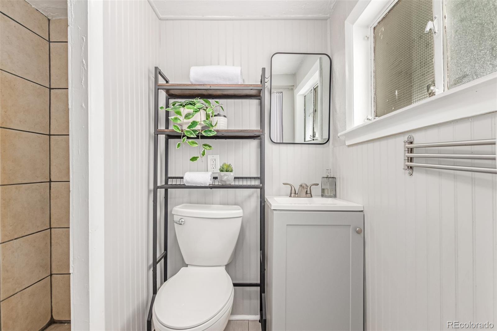 MLS Image #28 for 4450 s fox street,englewood, Colorado