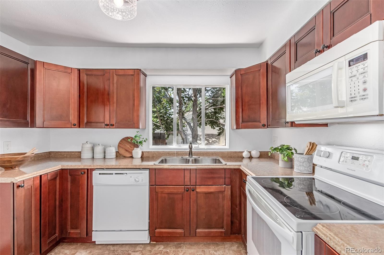MLS Image #7 for 4450 s fox street,englewood, Colorado