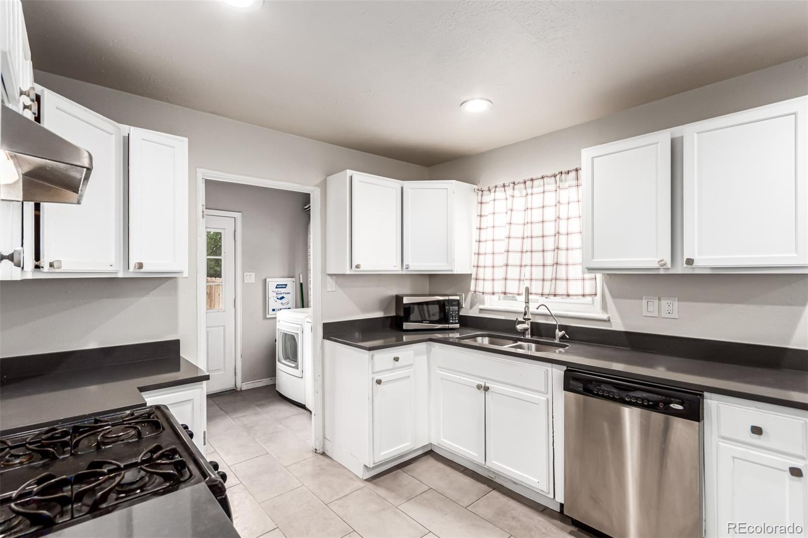MLS Image #16 for 5001 w nevada place,denver, Colorado