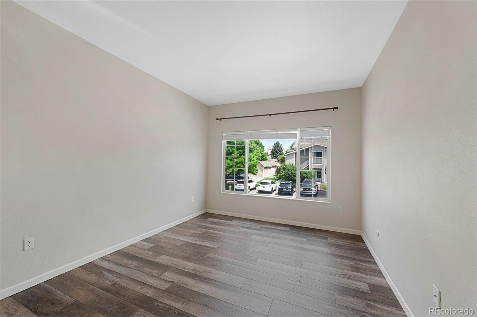 MLS Image #15 for 8437  thunder ridge way,highlands ranch, Colorado