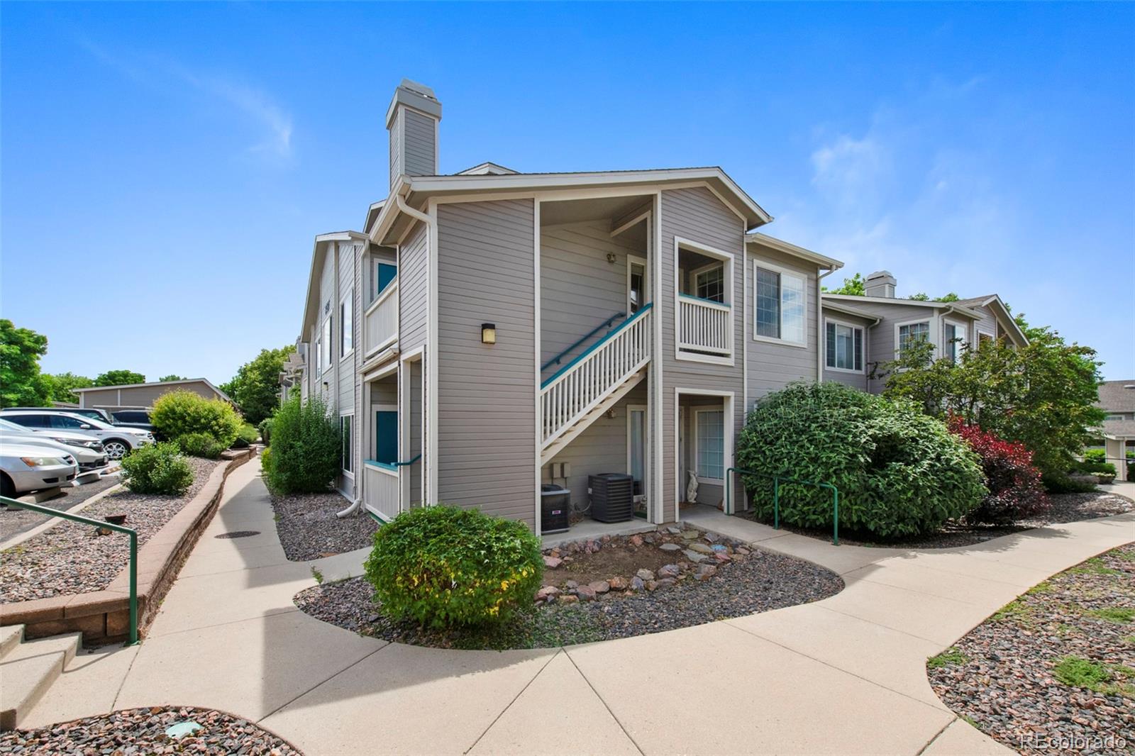 MLS Image #2 for 8437  thunder ridge way,highlands ranch, Colorado