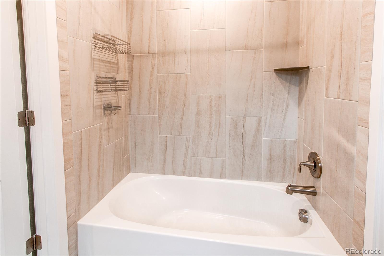 MLS Image #29 for 8107  arapahoe peak street,littleton, Colorado