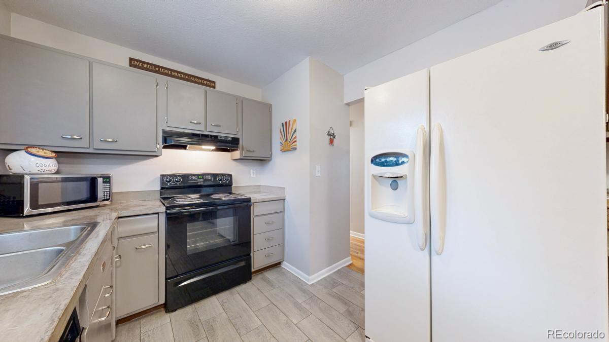 MLS Image #10 for 1837  24th avenue court,greeley, Colorado