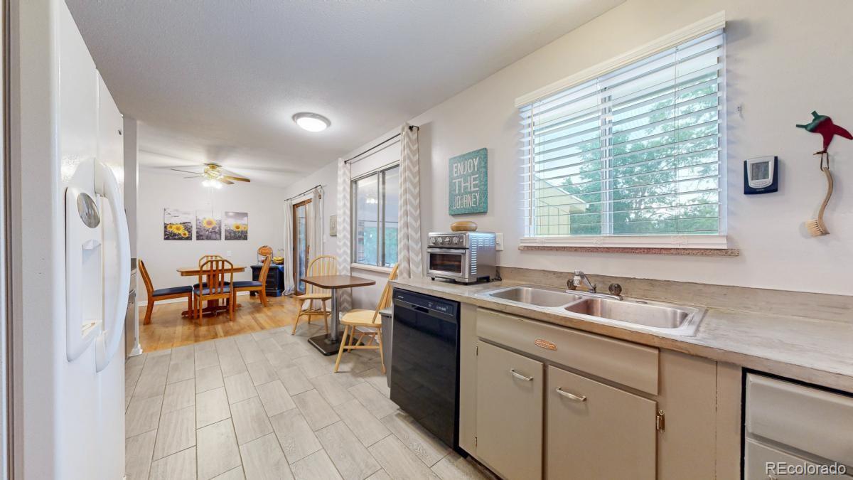MLS Image #11 for 1837  24th avenue court,greeley, Colorado