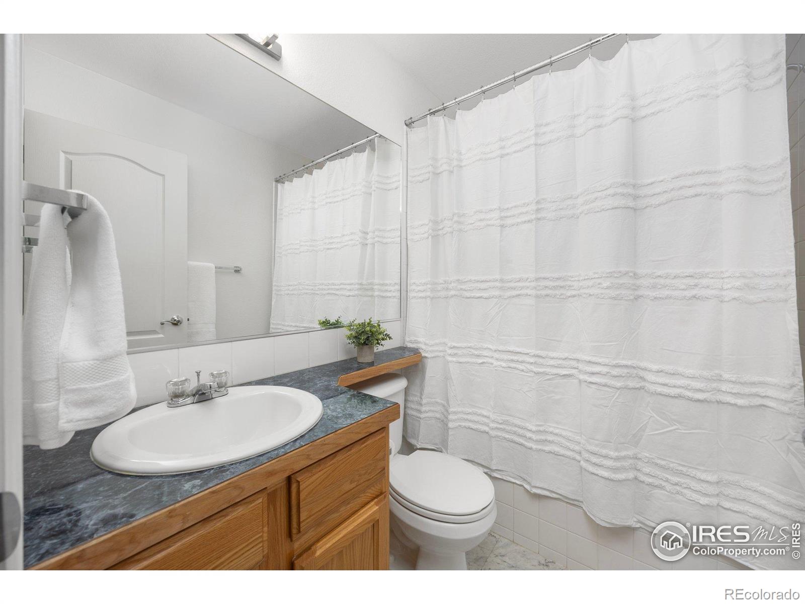 MLS Image #10 for 326  sandstone drive,johnstown, Colorado
