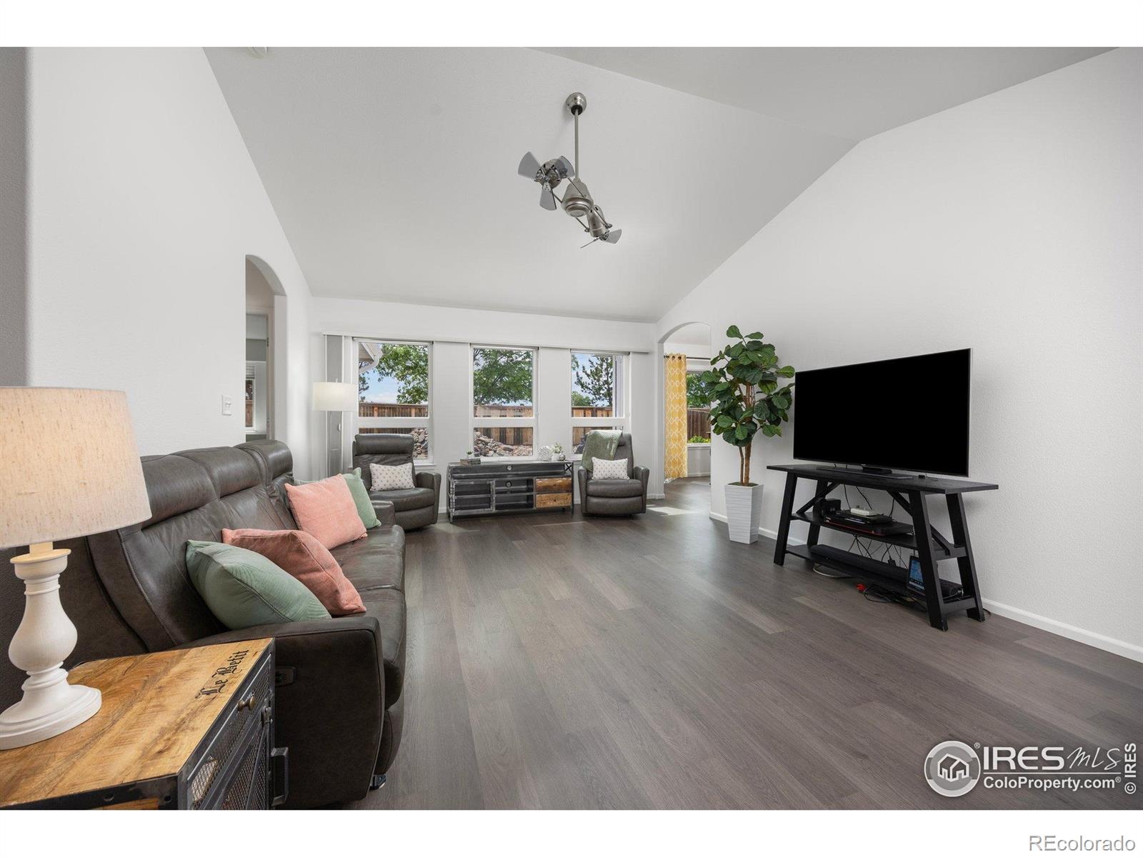 MLS Image #11 for 326  sandstone drive,johnstown, Colorado