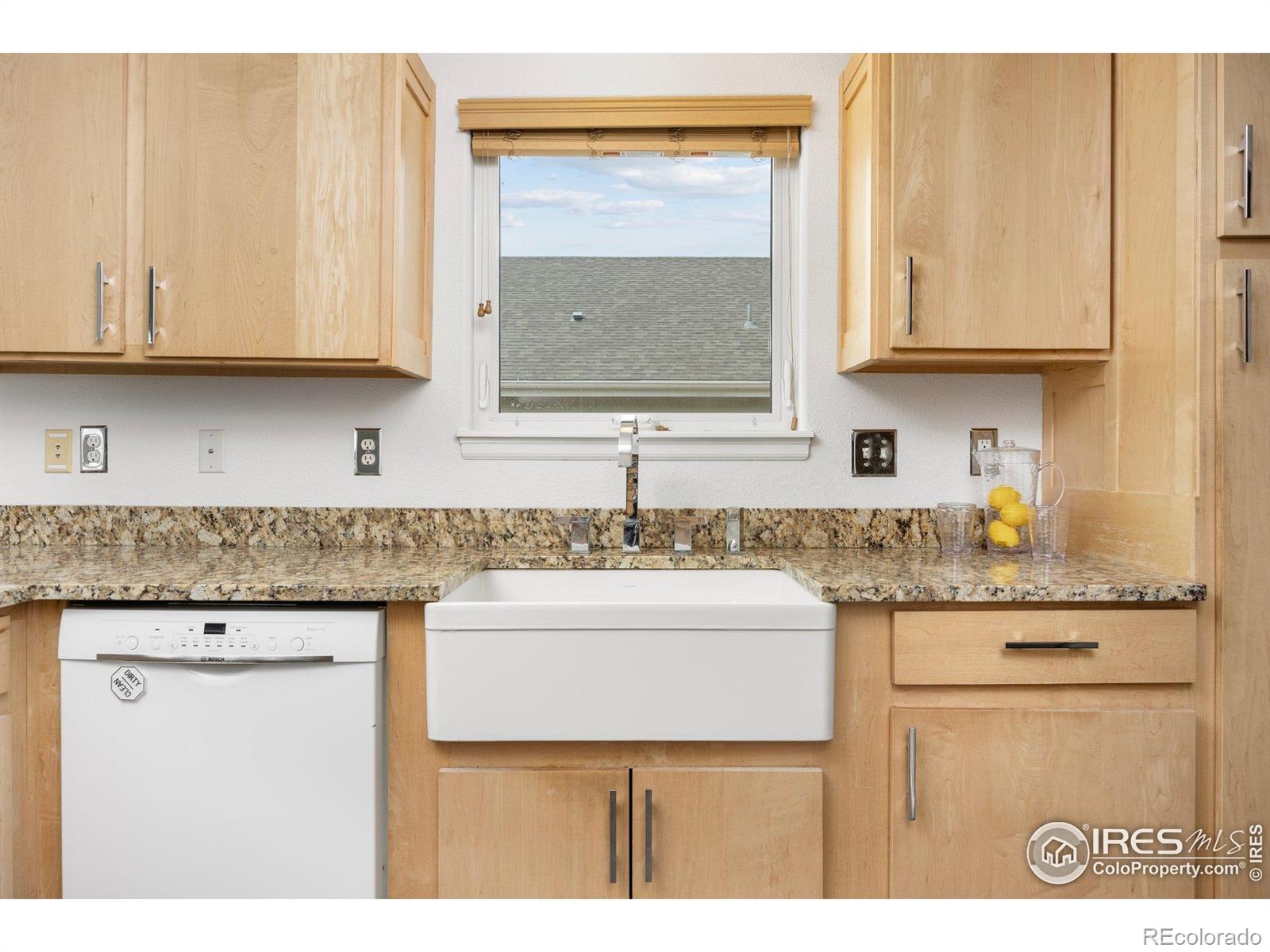MLS Image #17 for 326  sandstone drive,johnstown, Colorado