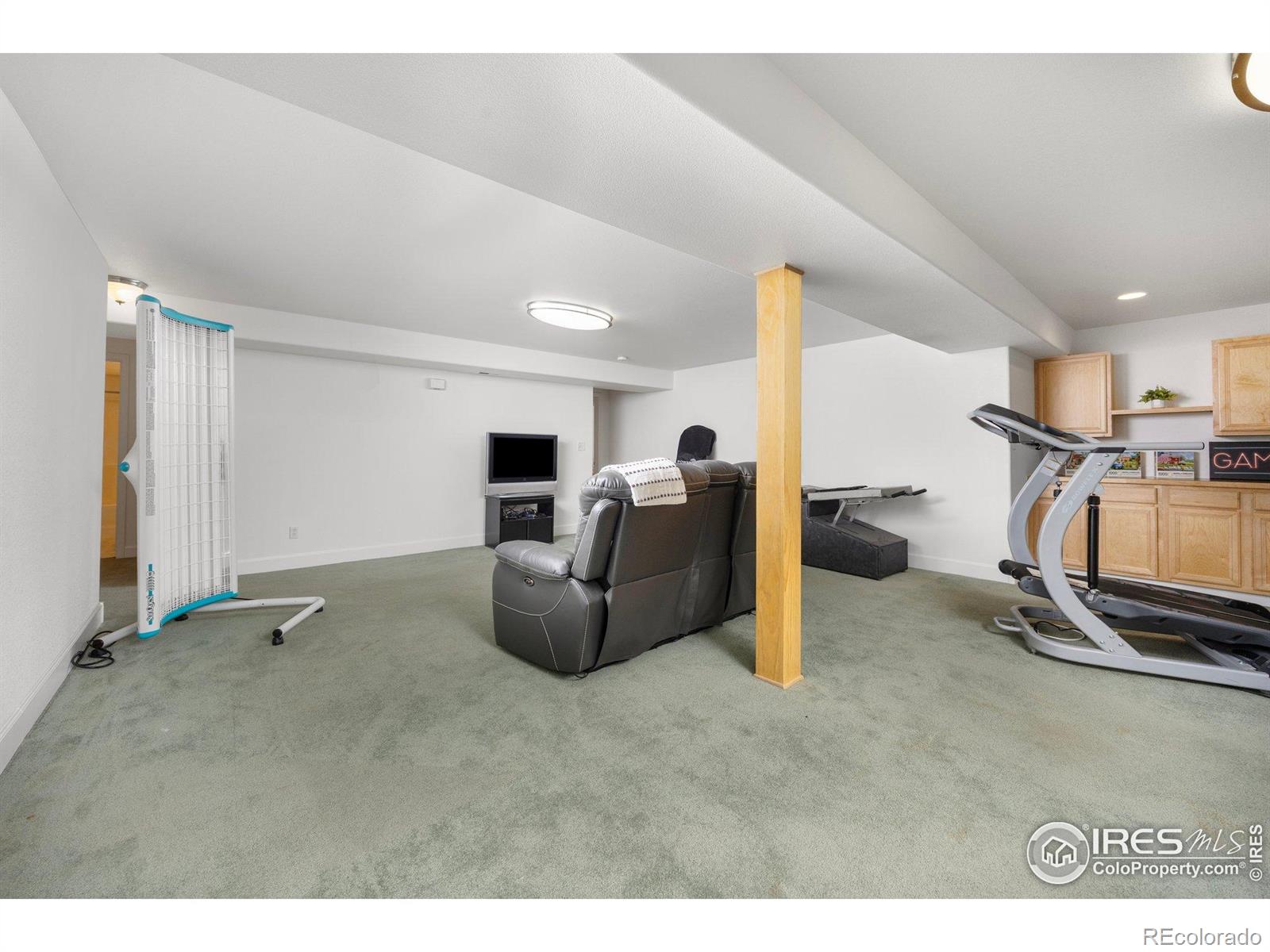 MLS Image #23 for 326  sandstone drive,johnstown, Colorado