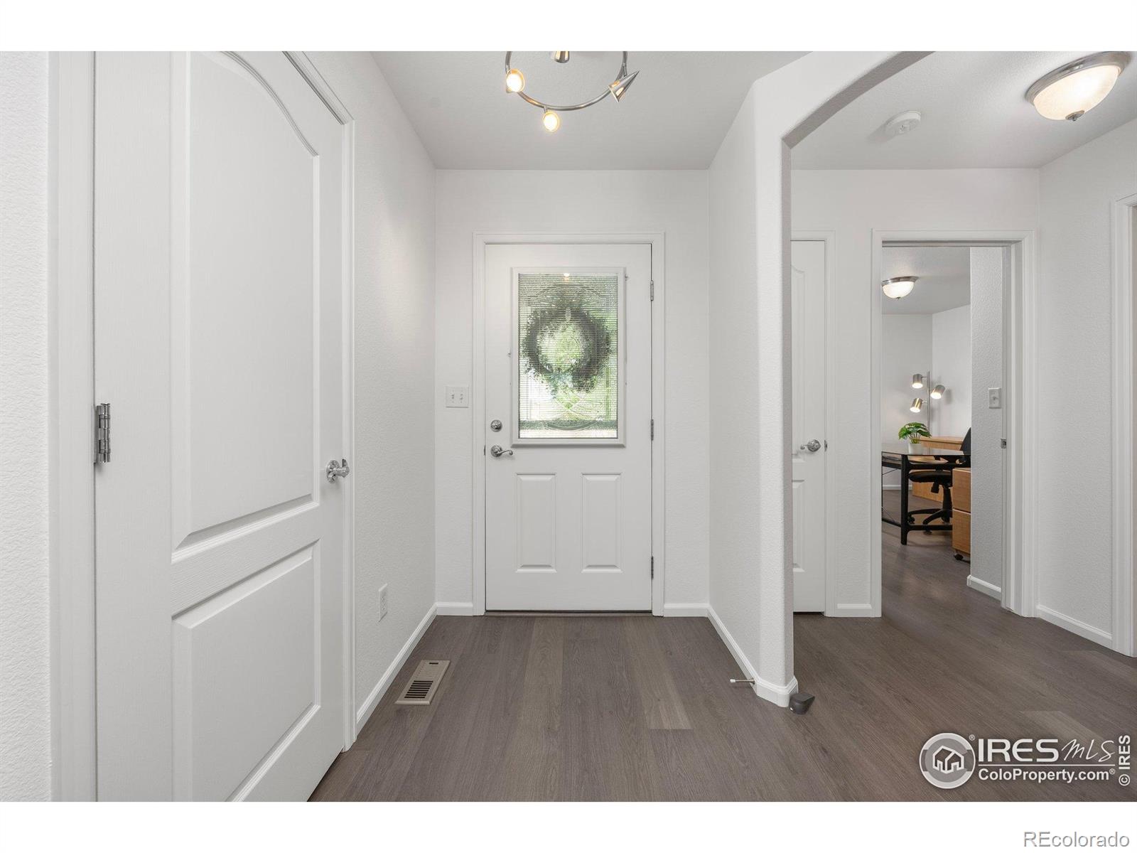 MLS Image #8 for 326  sandstone drive,johnstown, Colorado