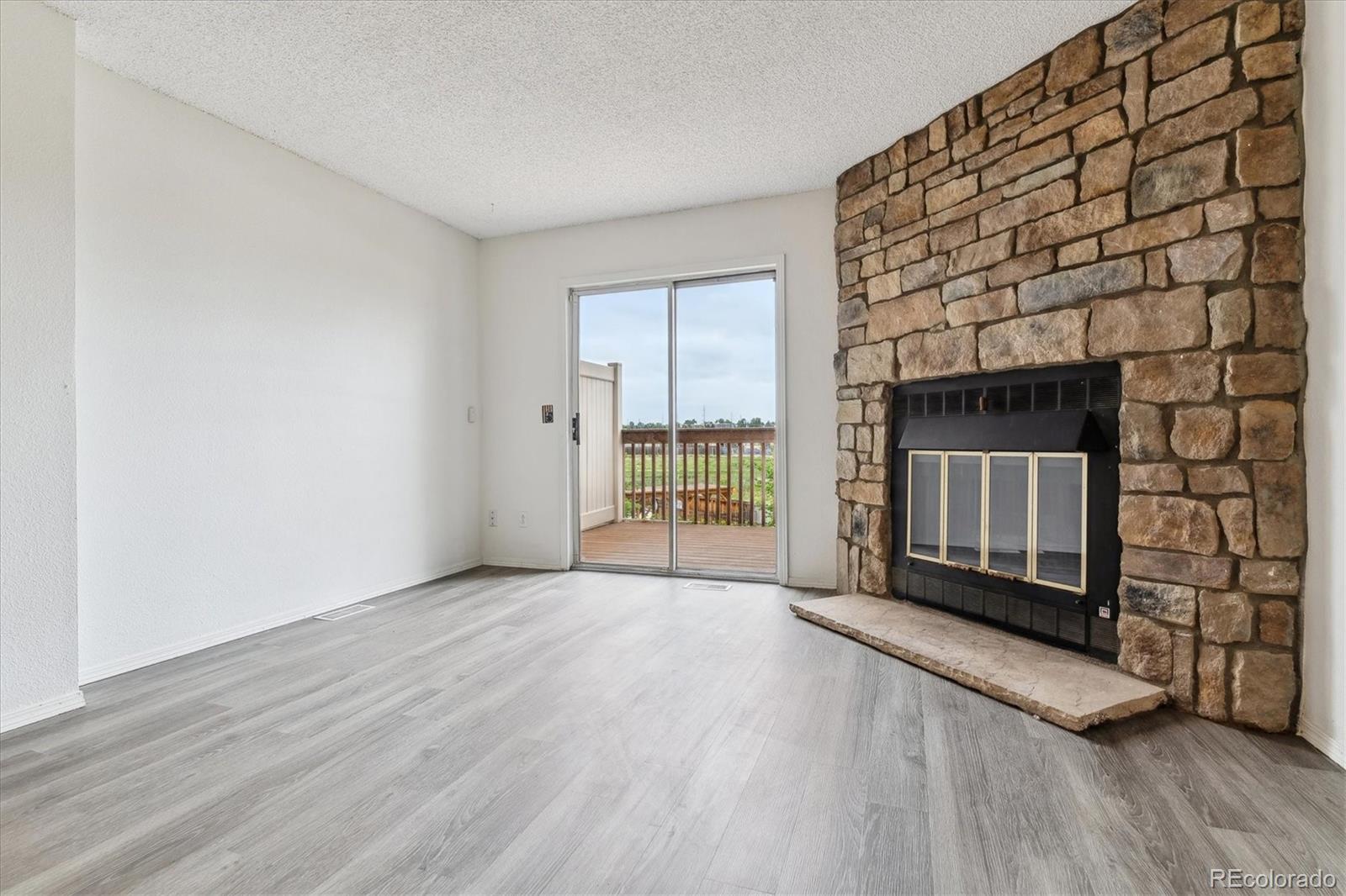 MLS Image #5 for 1699 s trenton street,denver, Colorado