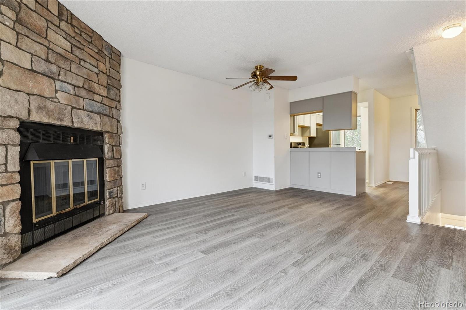 MLS Image #6 for 1699 s trenton street,denver, Colorado