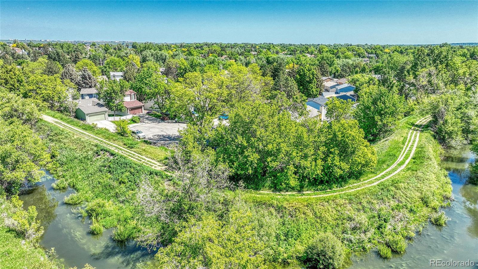 MLS Image #2 for 8032  lee court,arvada, Colorado