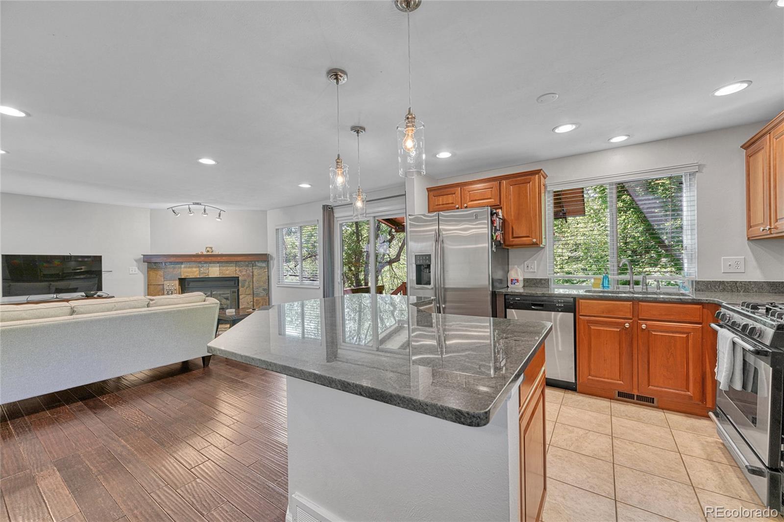 MLS Image #32 for 8032  lee court,arvada, Colorado