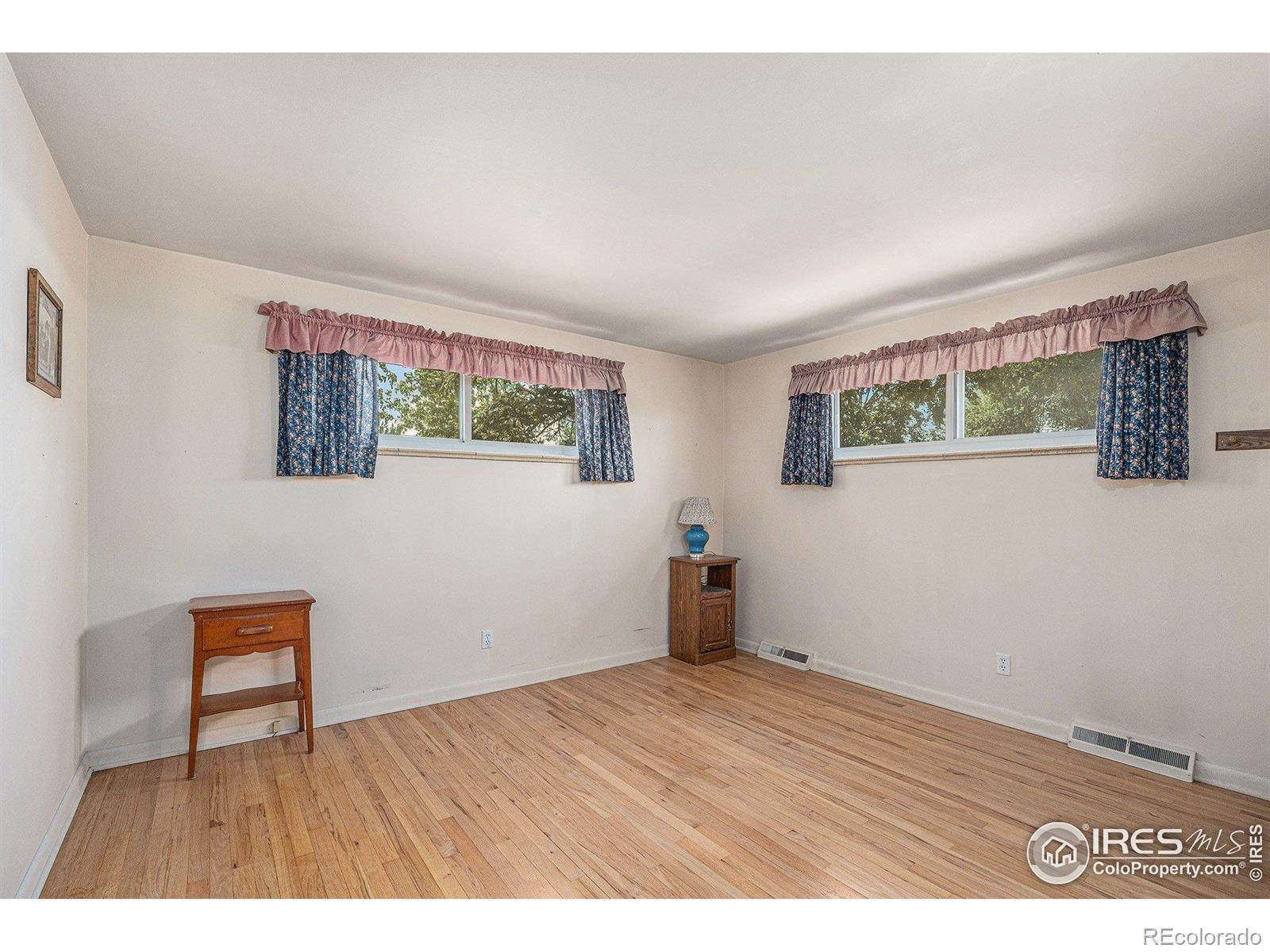 MLS Image #7 for 14751 e 24th avenue,aurora, Colorado