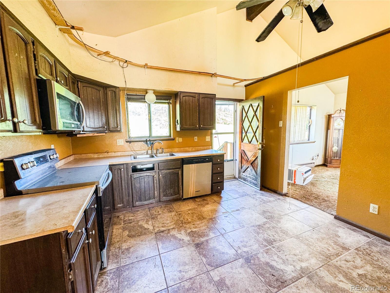 MLS Image #7 for 1151  castlewood place,franktown, Colorado