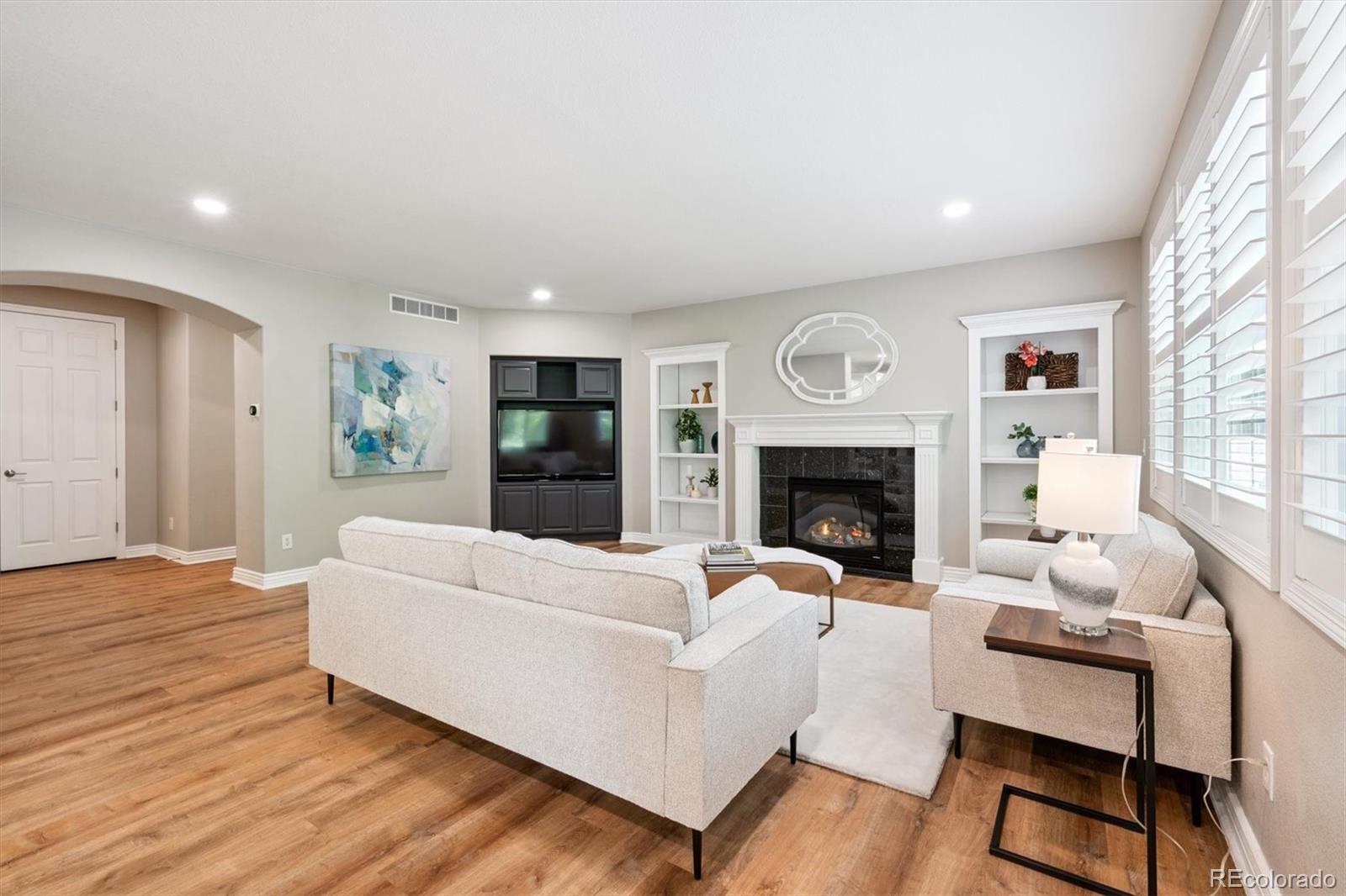 MLS Image #16 for 11911 e lake circle,greenwood village, Colorado