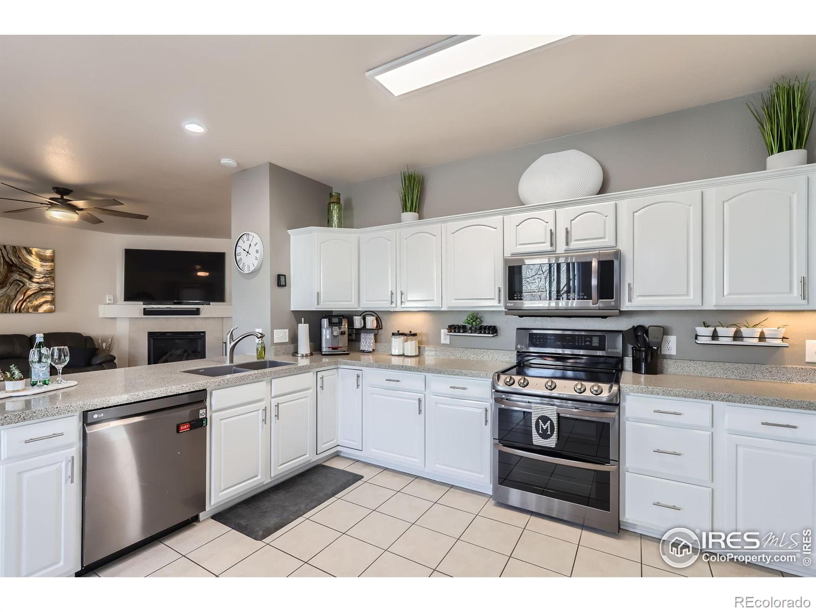MLS Image #4 for 1931  rannoch drive,longmont, Colorado