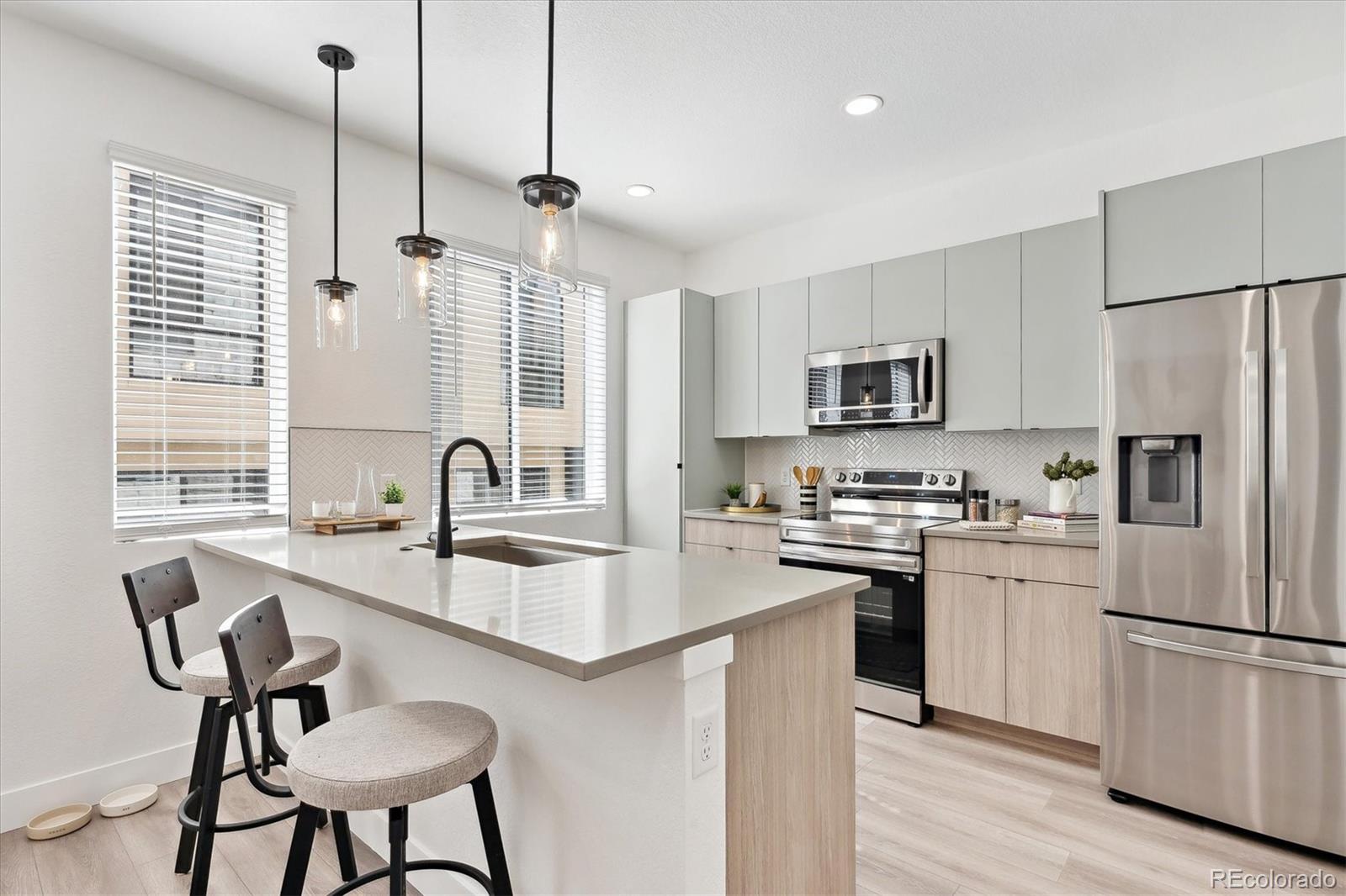 MLS Image #14 for 5128 w 26th avenue,denver, Colorado