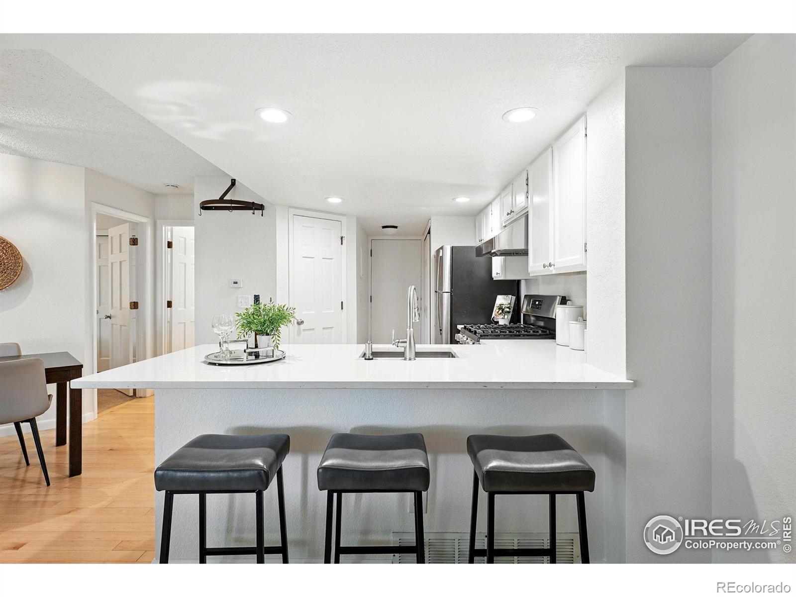 MLS Image #9 for 5920  gunbarrel avenue,boulder, Colorado