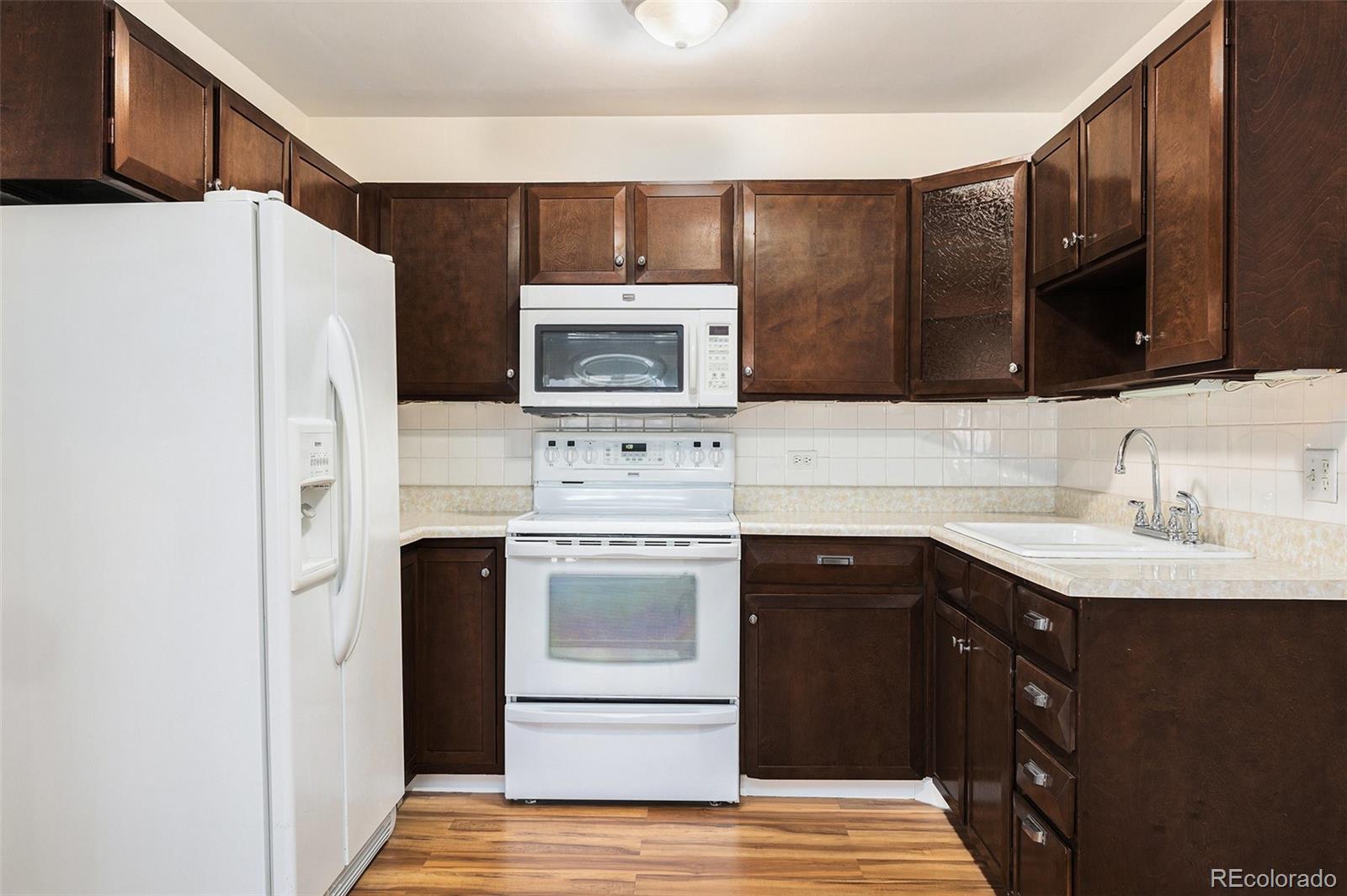 MLS Image #6 for 350 s clinton street,denver, Colorado