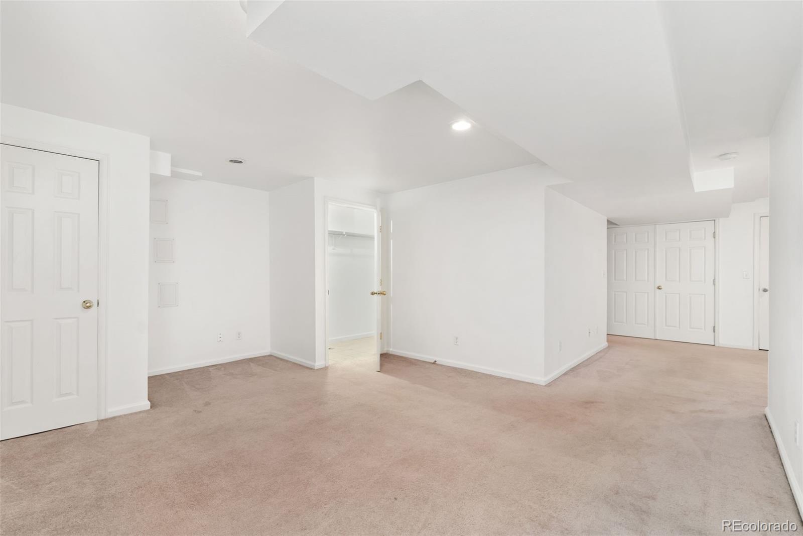 MLS Image #16 for 2430 s halifax way,aurora, Colorado
