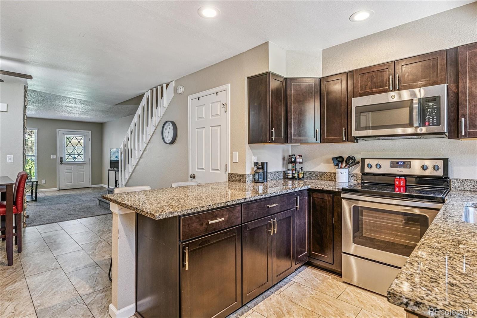 MLS Image #9 for 12059 e hoye drive,aurora, Colorado