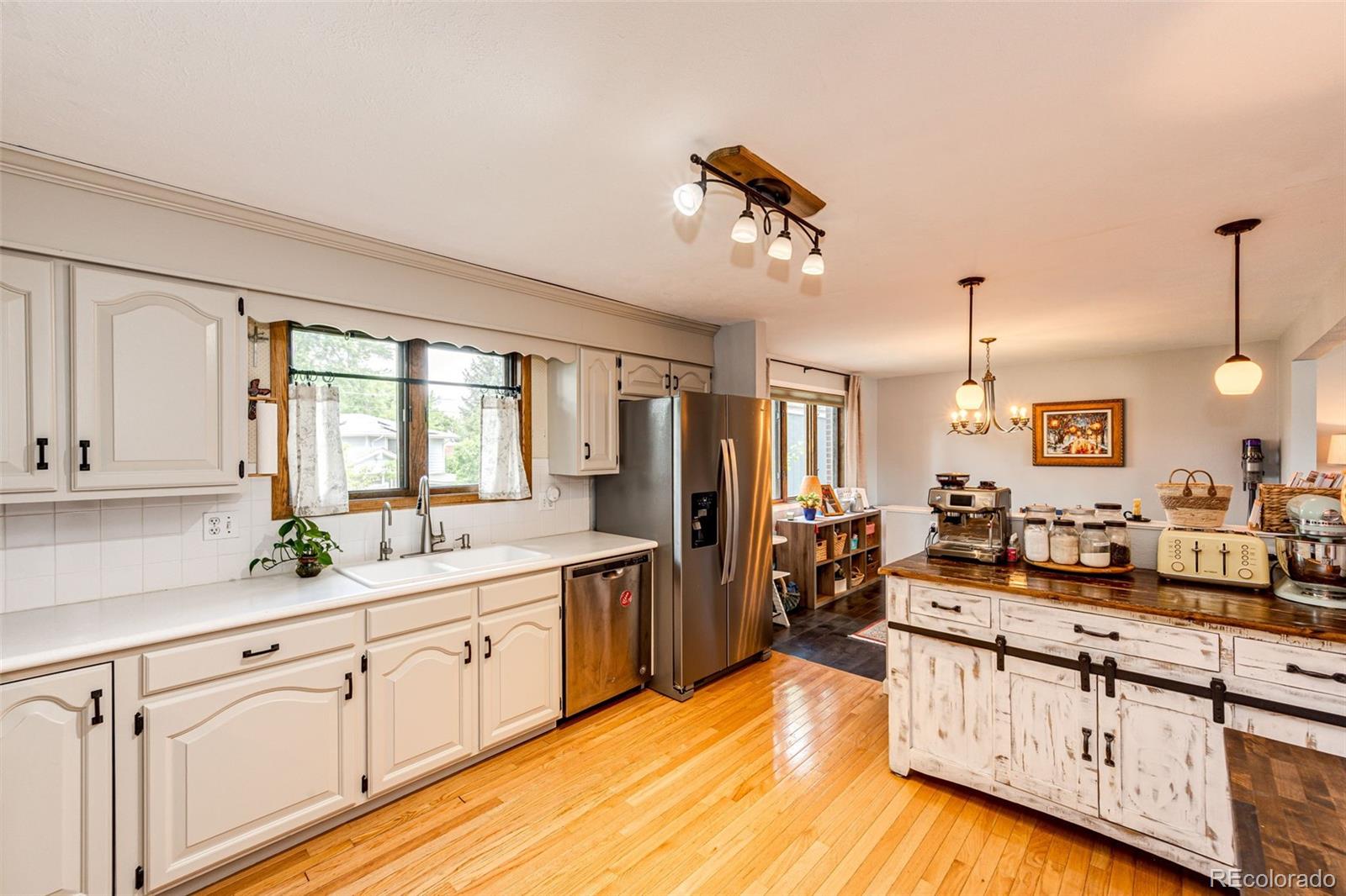MLS Image #11 for 4645 w temple place,denver, Colorado