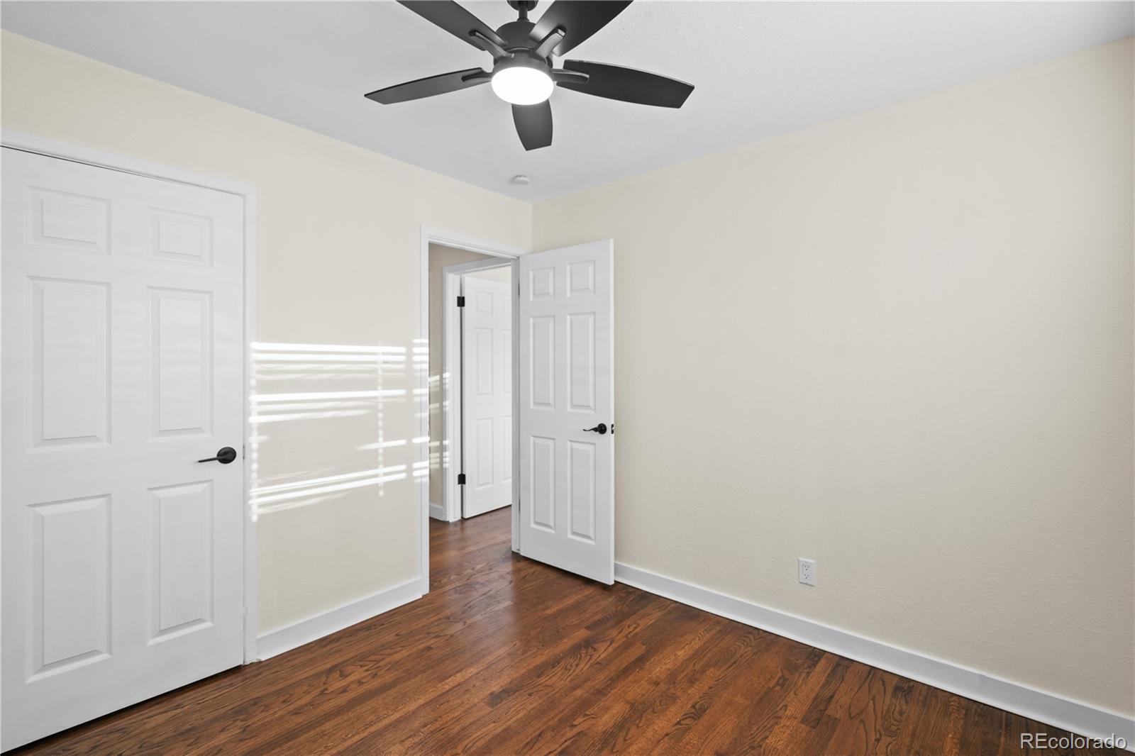 MLS Image #12 for 2996 s sheridan boulevard,denver, Colorado