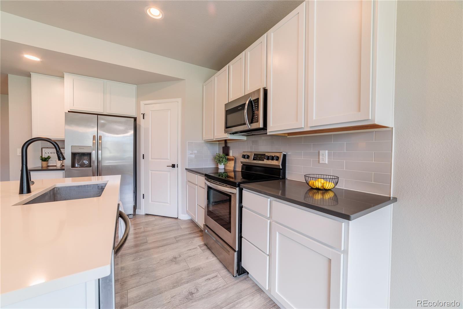 MLS Image #11 for 2640  brookstone drive,milliken, Colorado