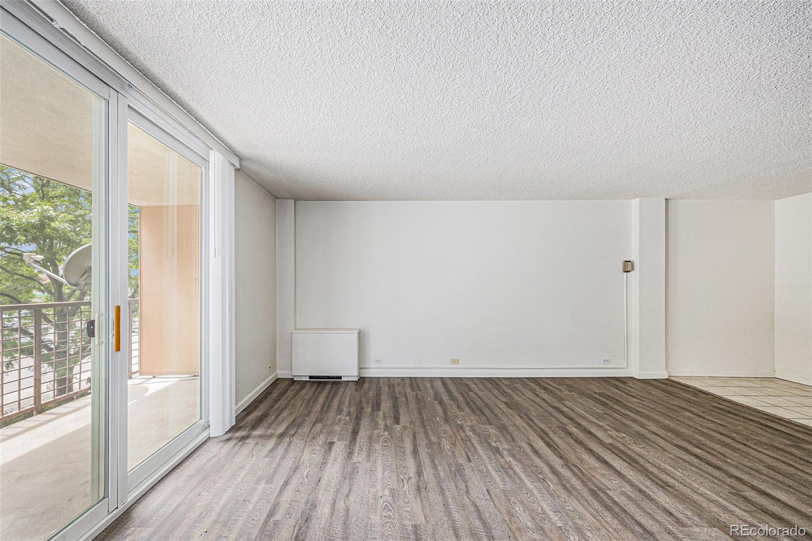 MLS Image #13 for 2225  buchtel boulevard 208,denver, Colorado