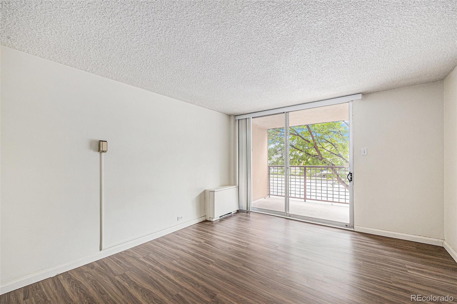 MLS Image #17 for 2225  buchtel boulevard 208,denver, Colorado