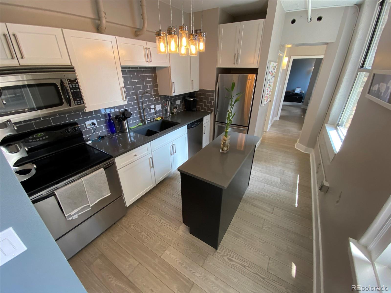 MLS Image #12 for 444  17th street,denver, Colorado