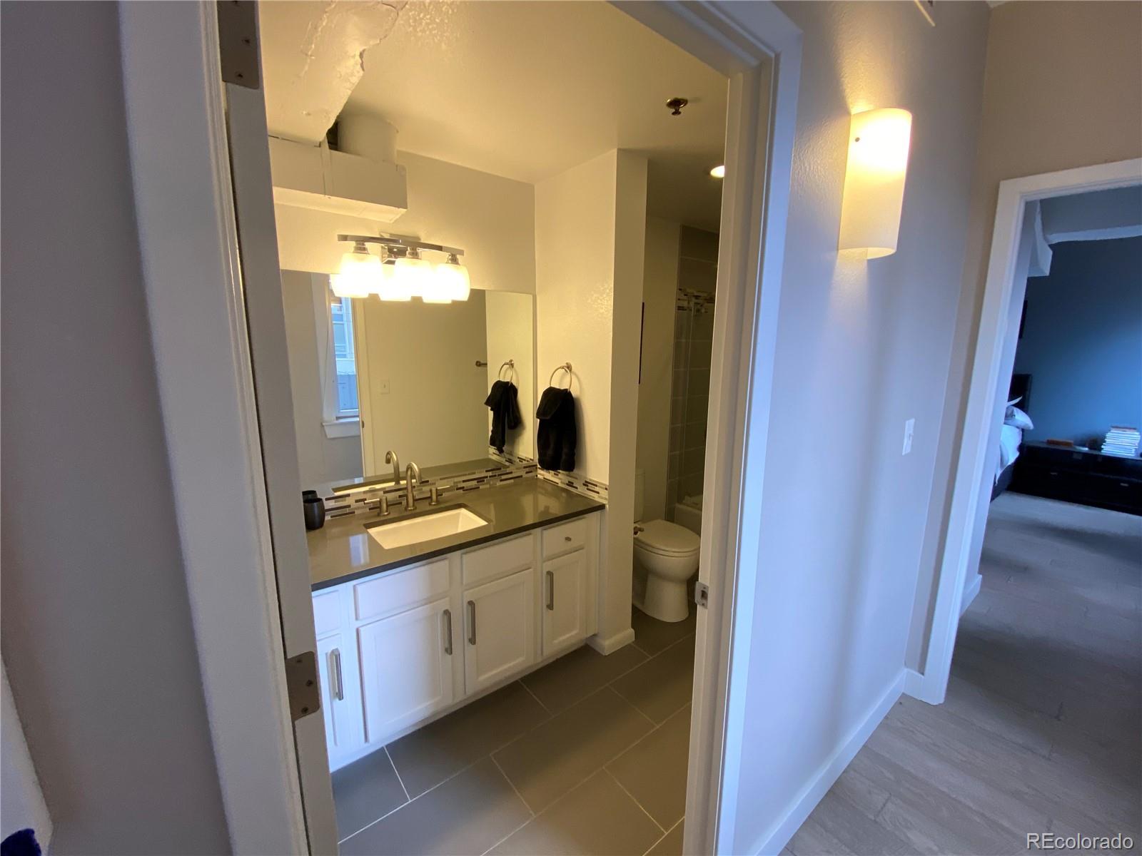 MLS Image #17 for 444  17th street,denver, Colorado