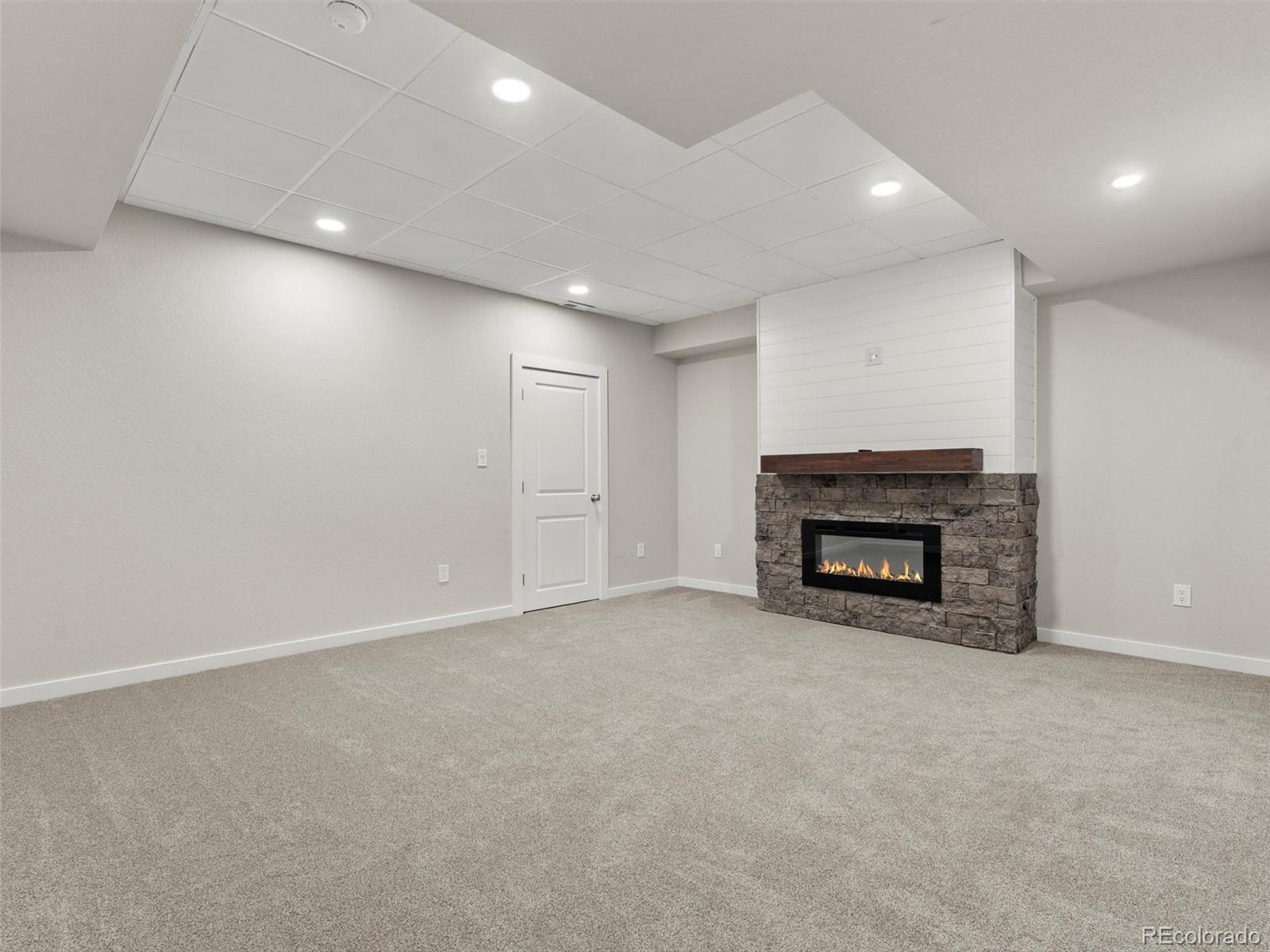 MLS Image #25 for 965  peach leaf lane,elizabeth, Colorado