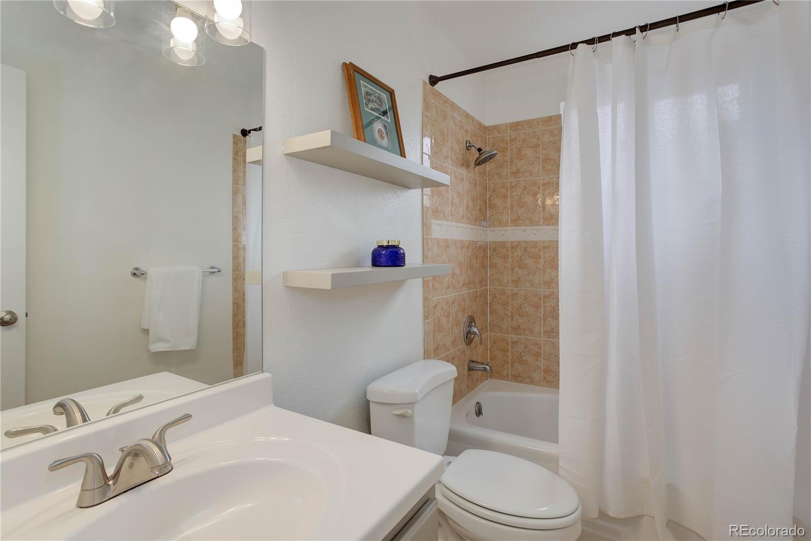 MLS Image #13 for 21 n washington street,denver, Colorado