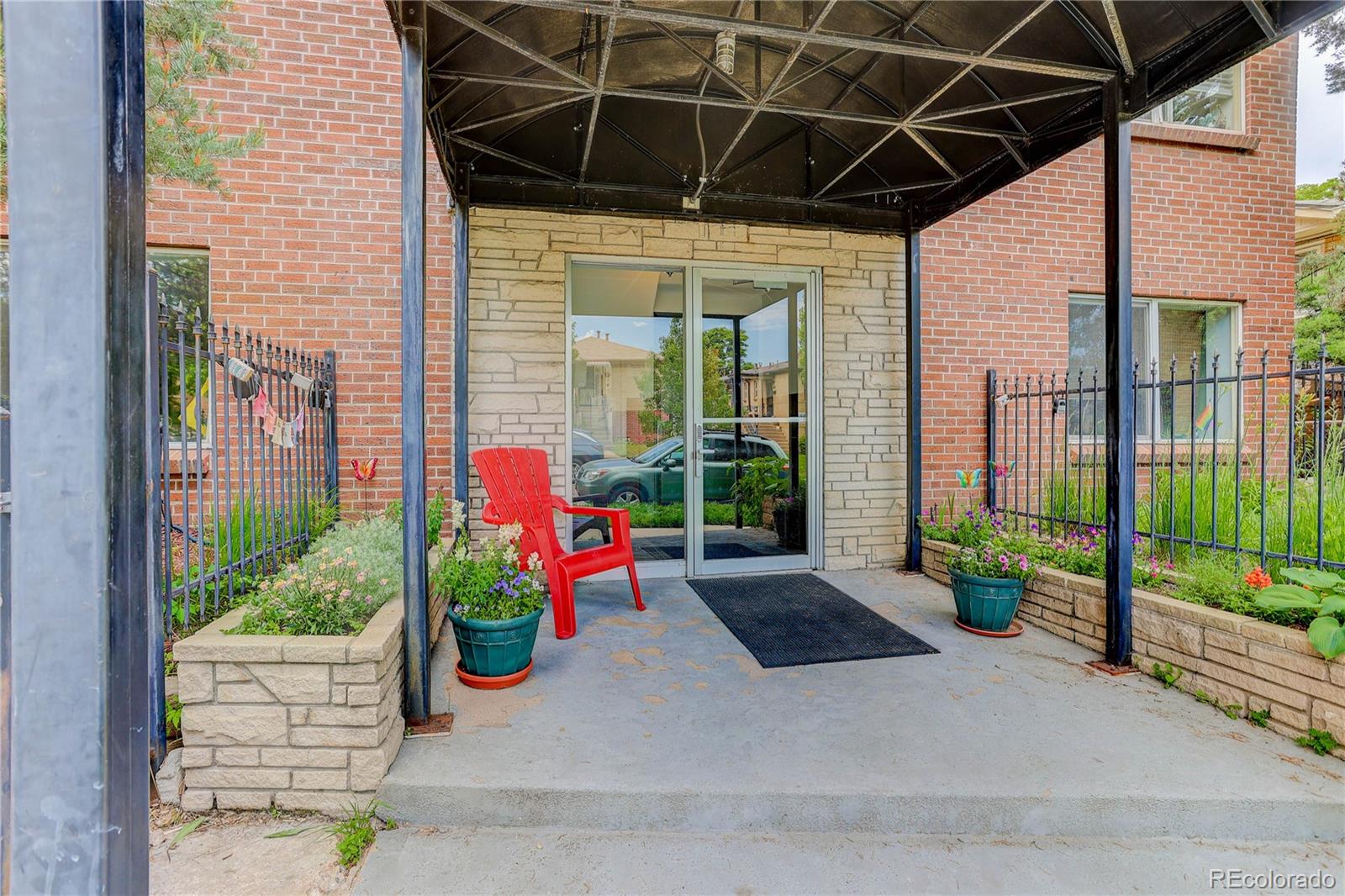 MLS Image #15 for 21 n washington street,denver, Colorado