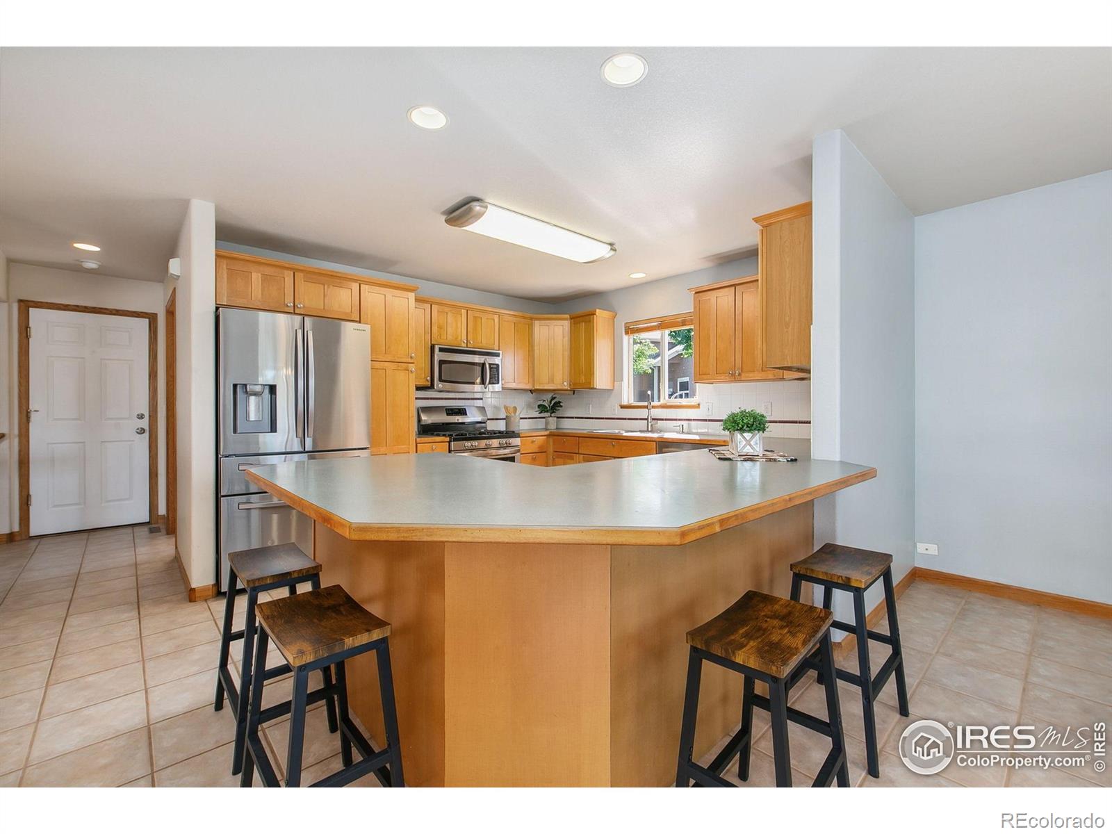 MLS Image #9 for 1204  boulder court,windsor, Colorado