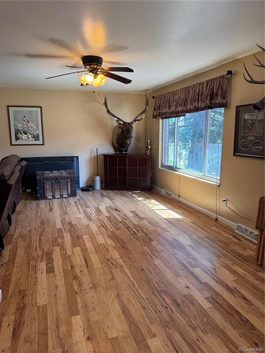 MLS Image #3 for 4827 s lewis court,littleton, Colorado