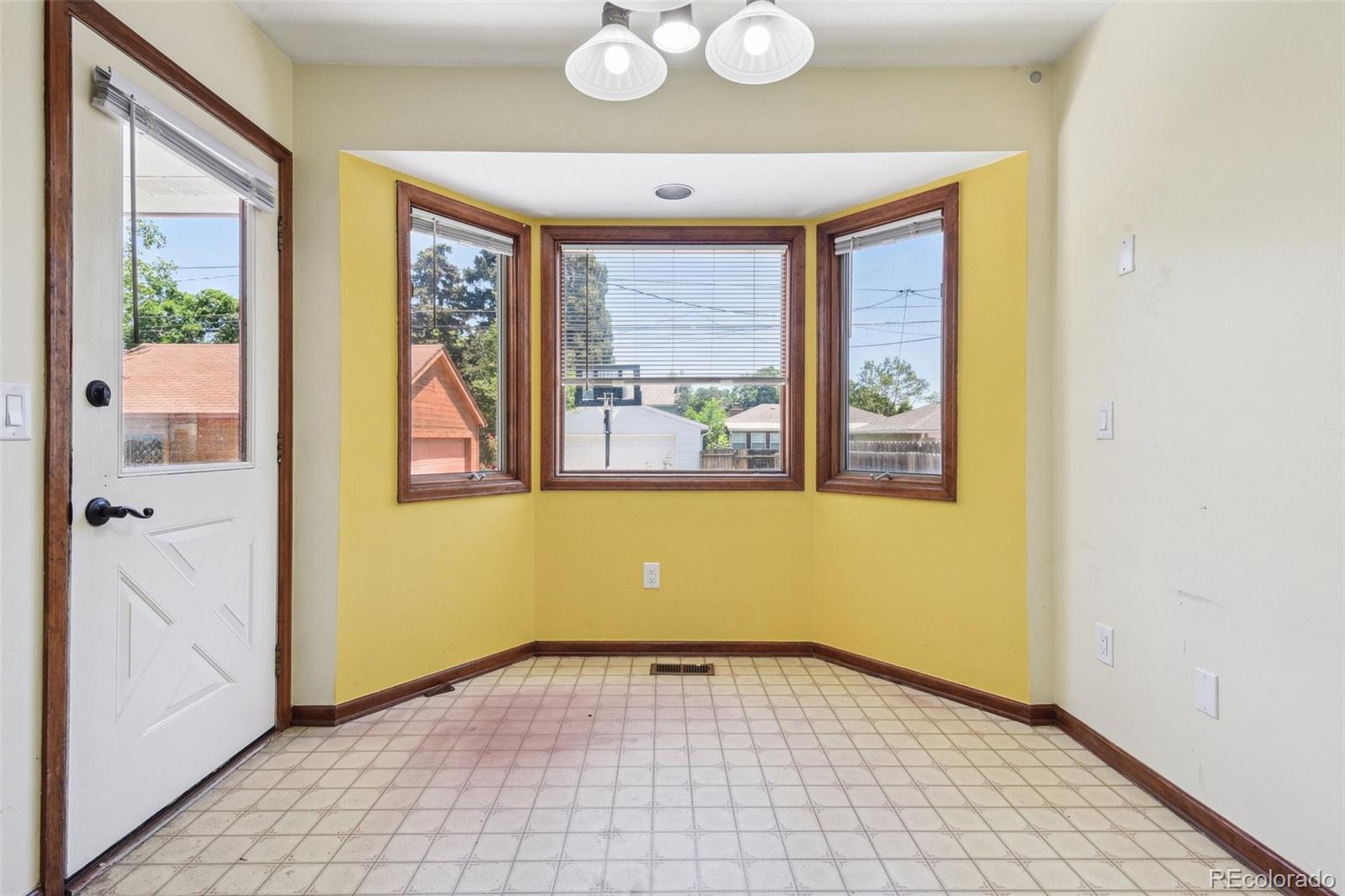 MLS Image #14 for 4720 s grant street,englewood, Colorado