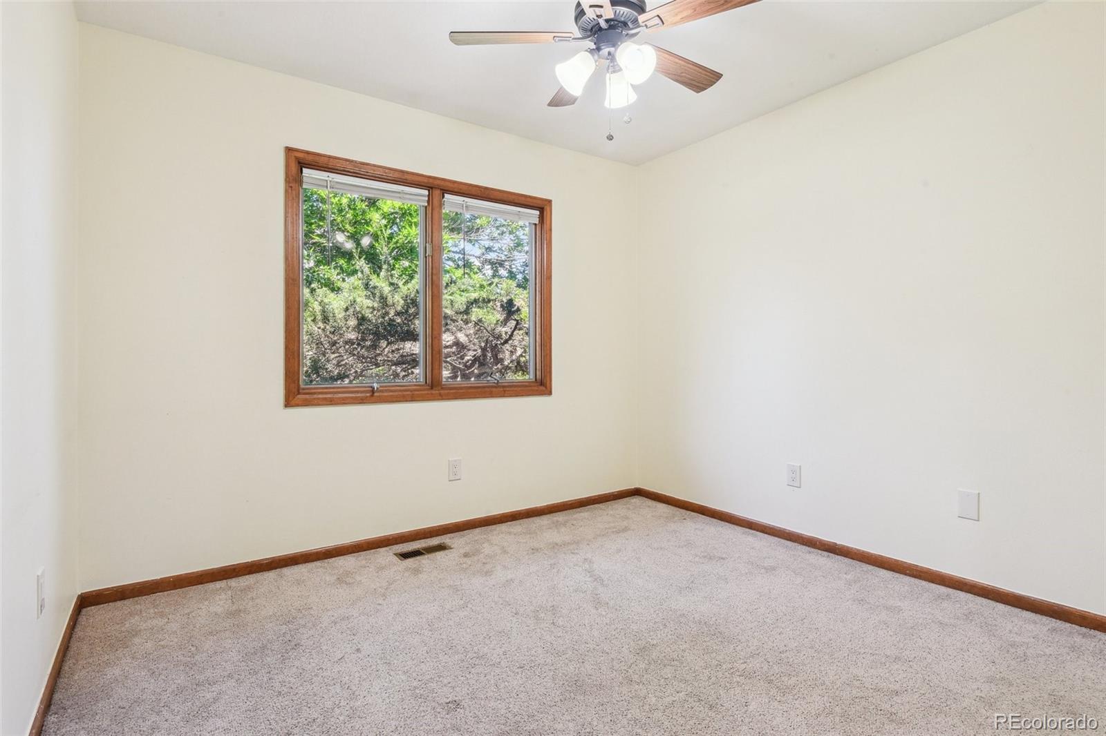MLS Image #18 for 4720 s grant street,englewood, Colorado