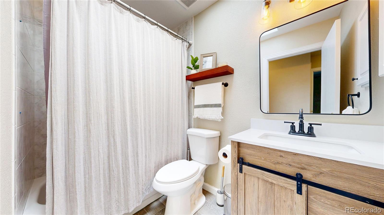 MLS Image #14 for 10718  ash court,thornton, Colorado